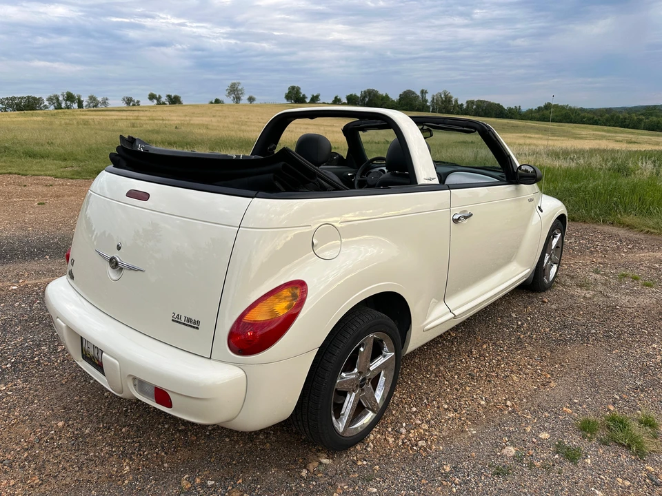 2005 Chrysler PT Cruiser - Image 12 of 31