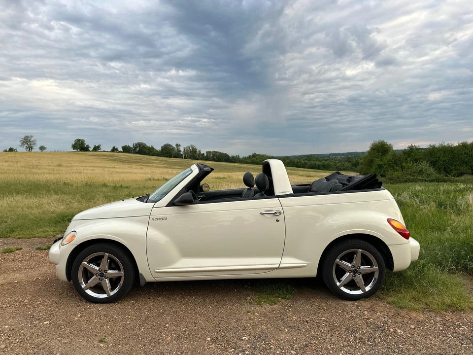 2005 Chrysler PT Cruiser - Image 9 of 31