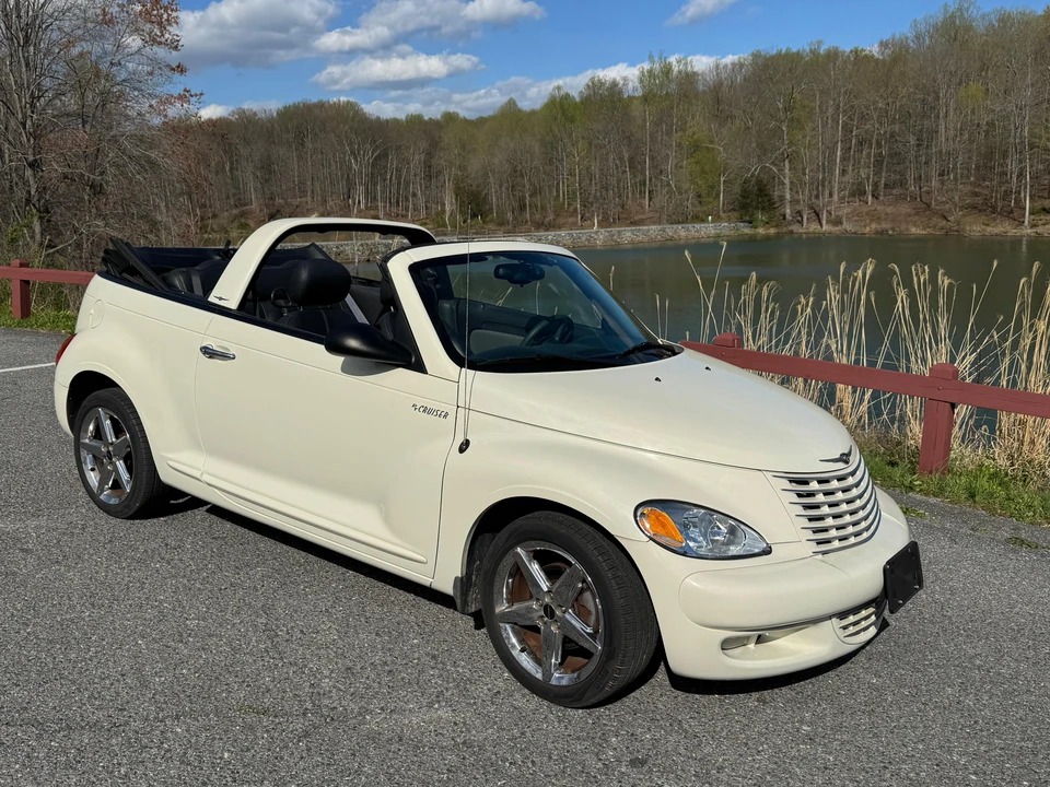2005 Chrysler PT Cruiser - Image 25 of 31