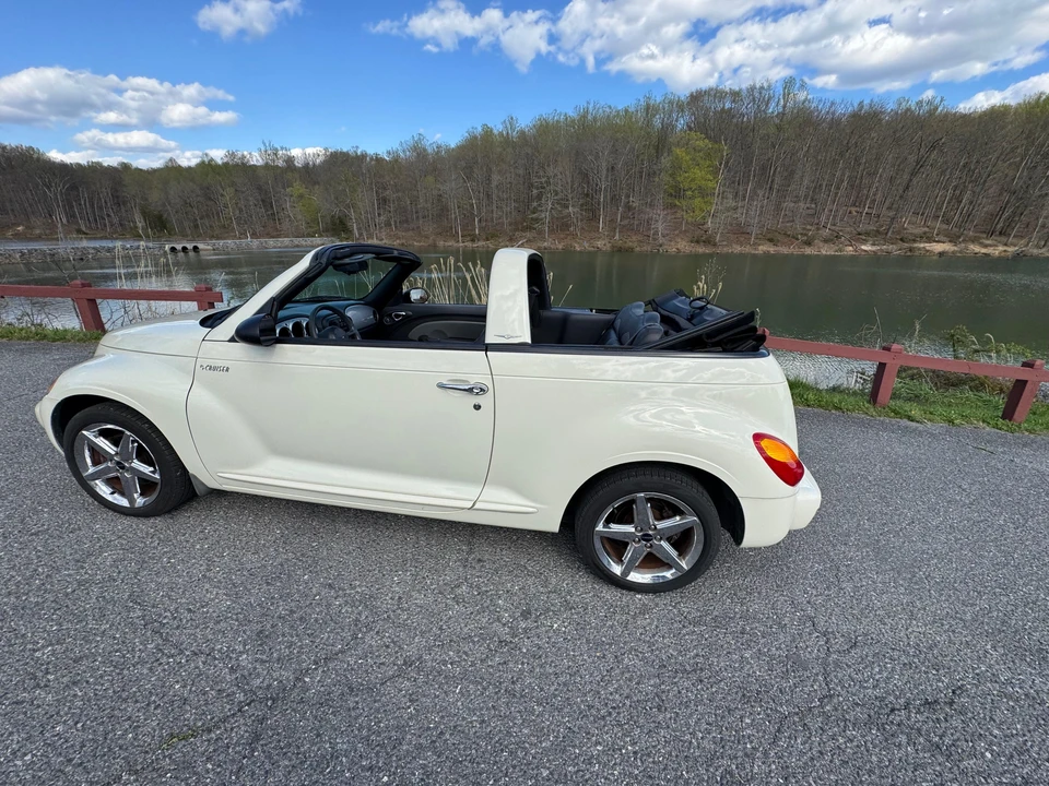 2005 Chrysler PT Cruiser - Image 17 of 31