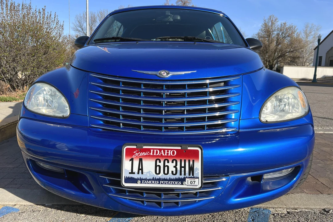 2005 Chrysler PT Cruiser - Image 2 of 5