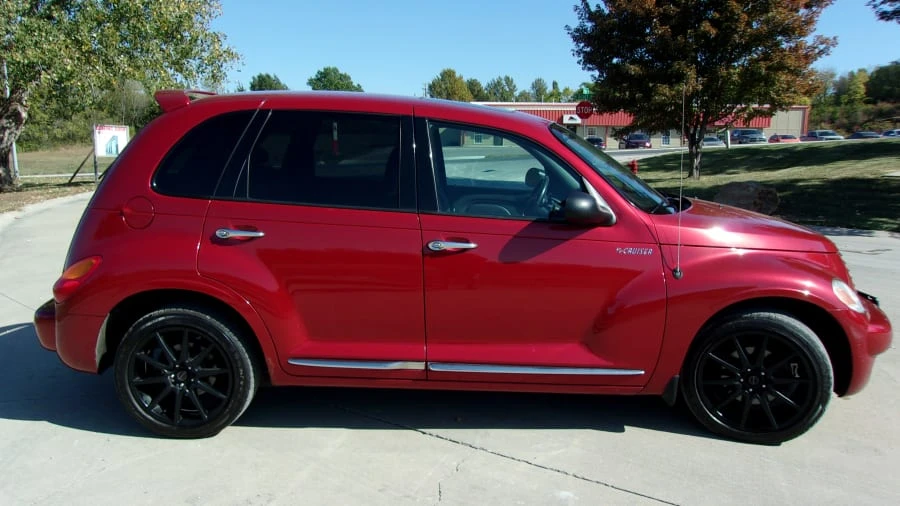 2005 Chrysler PT Cruiser - Image 2 of 13