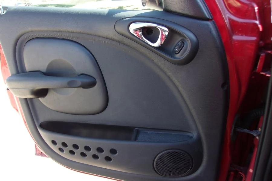 2005 Chrysler PT Cruiser - Image 12 of 13