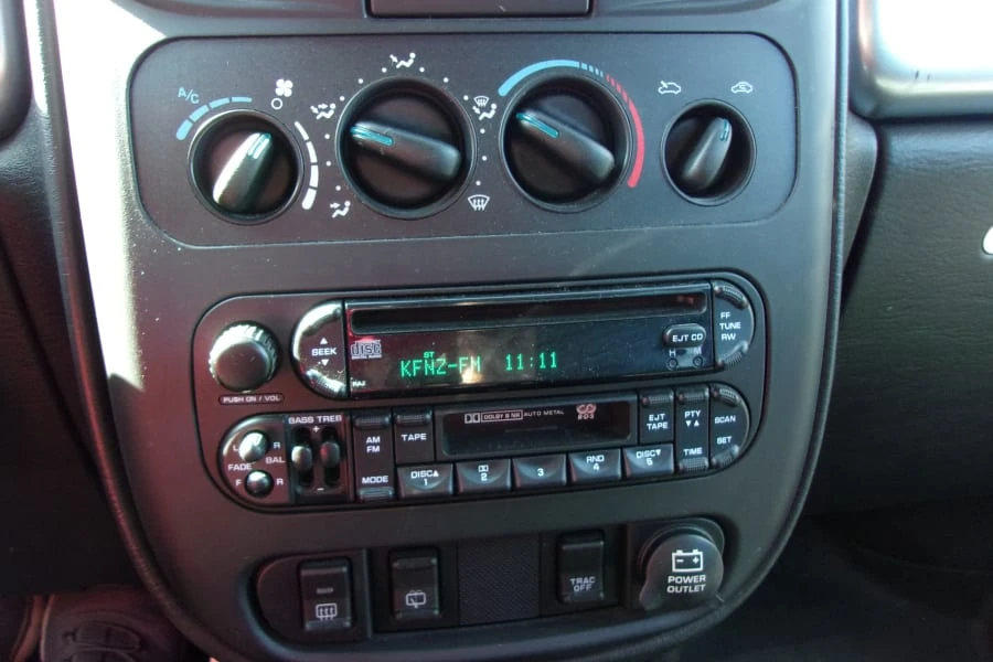 2005 Chrysler PT Cruiser - Image 10 of 13