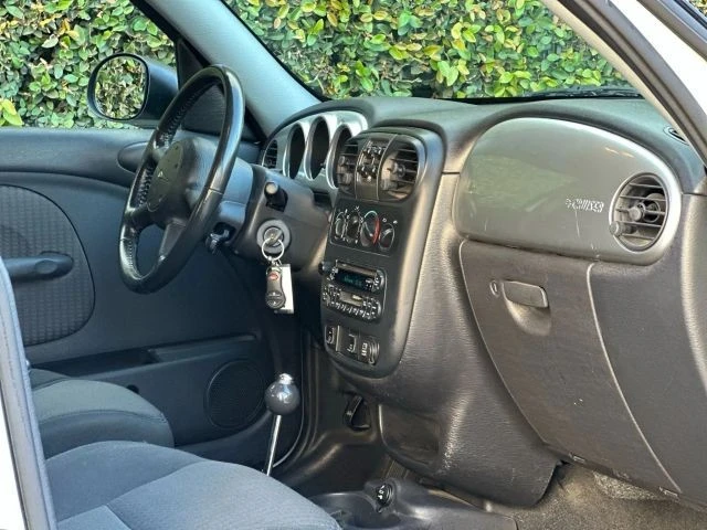 2005 Chrysler PT Cruiser - Image 18 of 21
