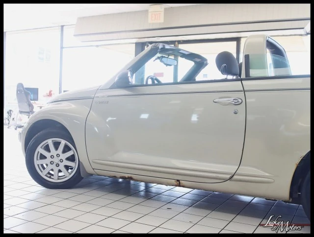 2005 Chrysler PT Cruiser - Image 10 of 21