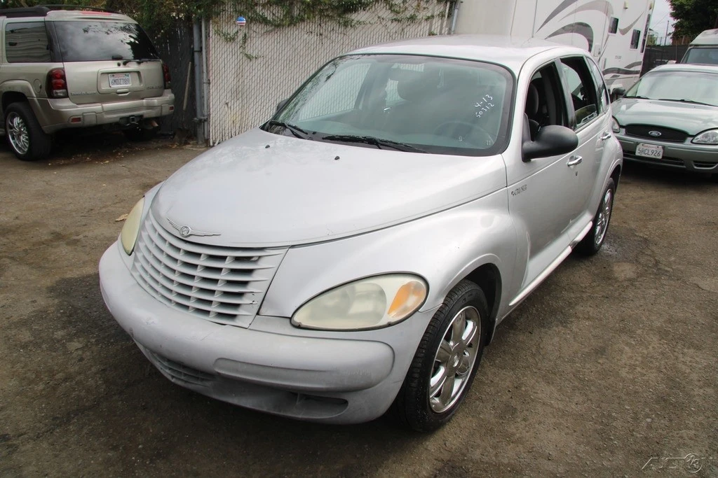 2005 Chrysler PT Cruiser - Image 2 of 21