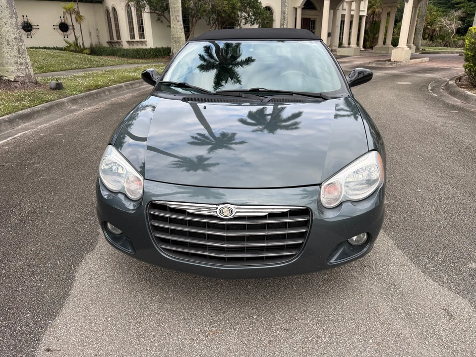 2005 Chrysler Sebring - Image 19 of 21
