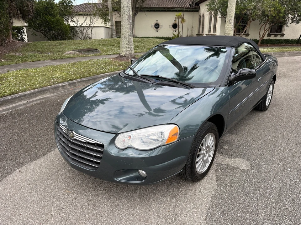 2005 Chrysler Sebring - Image 18 of 21