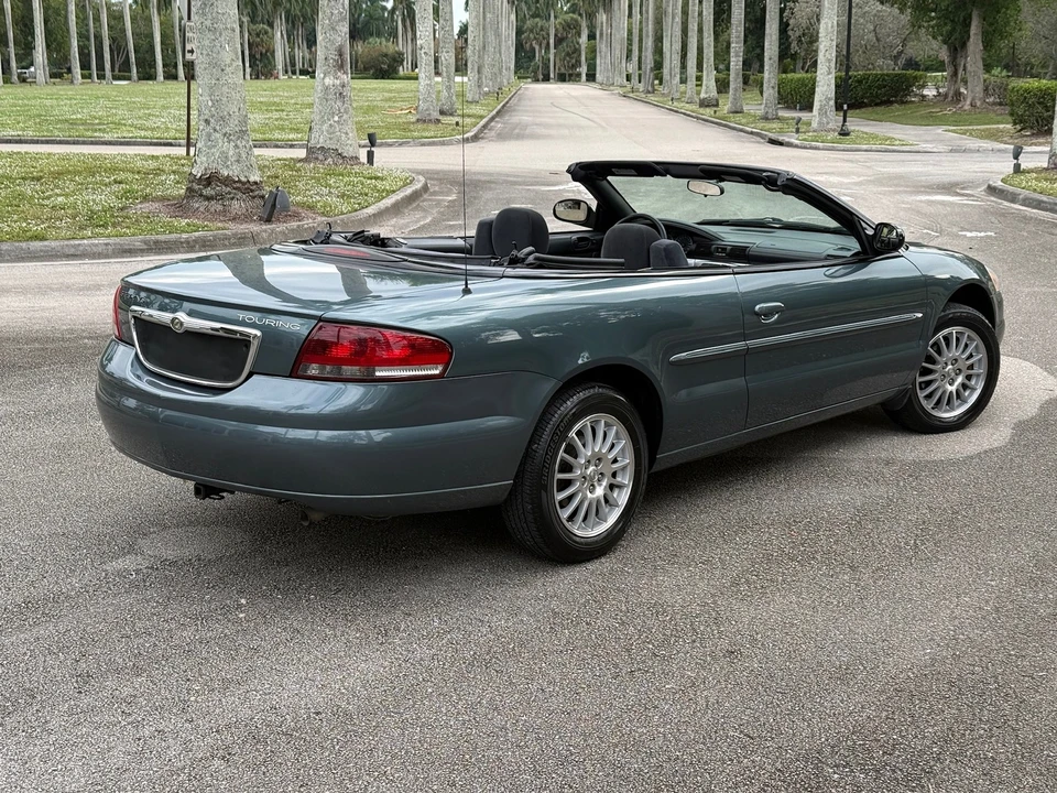 2005 Chrysler Sebring - Image 3 of 21