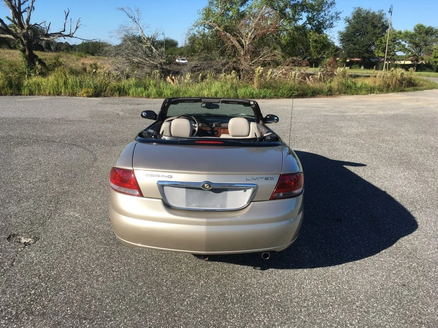 2005 Chrysler Sebring - Image 3 of 6
