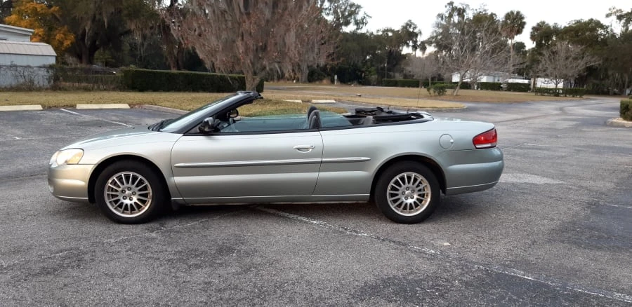 2005 Chrysler Sebring - Image 5 of 10