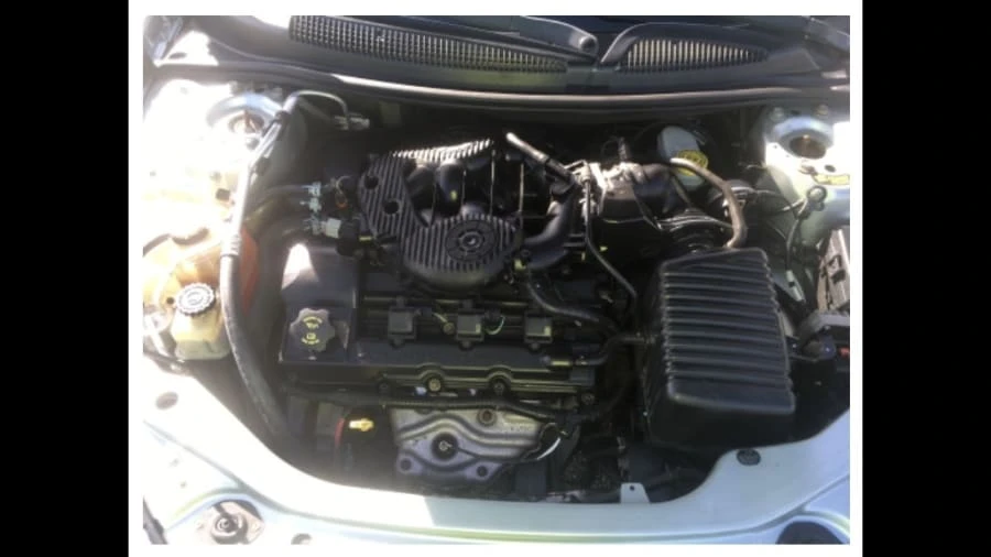 2005 Chrysler Sebring - Image 3 of 3