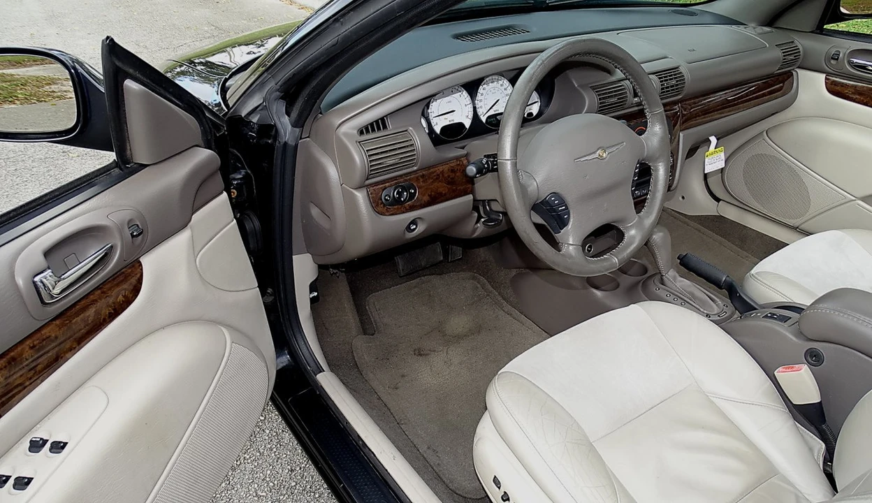 2005 Chrysler Sebring - Image 20 of 21
