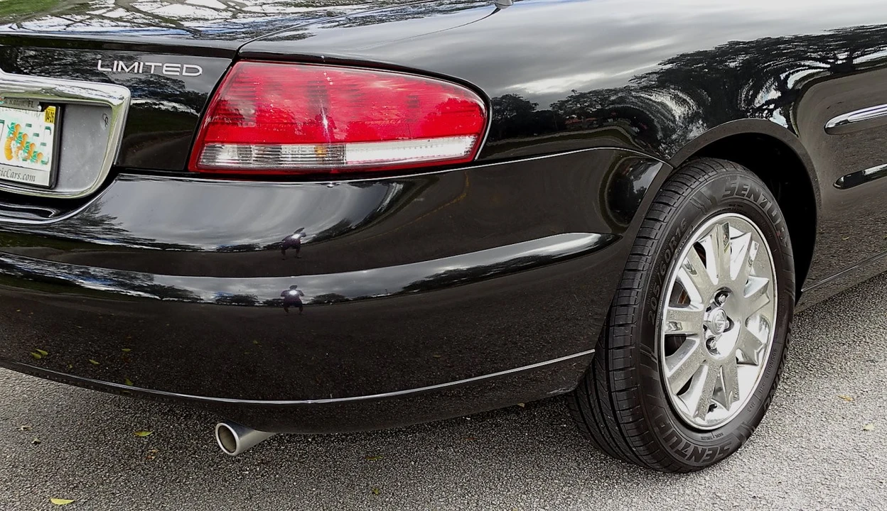 2005 Chrysler Sebring - Image 10 of 21