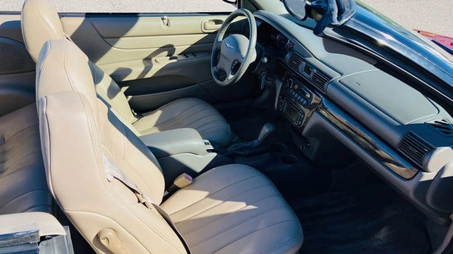2005 Chrysler Sebring - Image 7 of 9