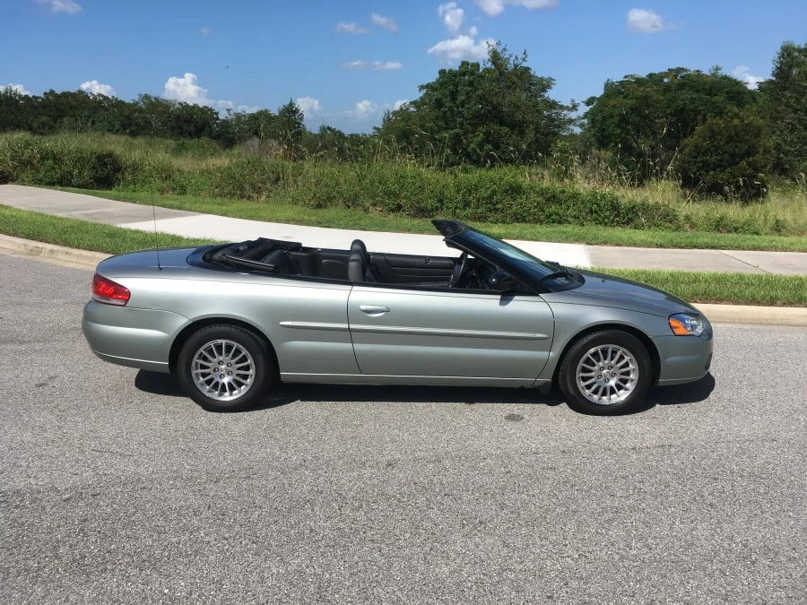 2005 Chrysler Sebring - Image 7 of 10