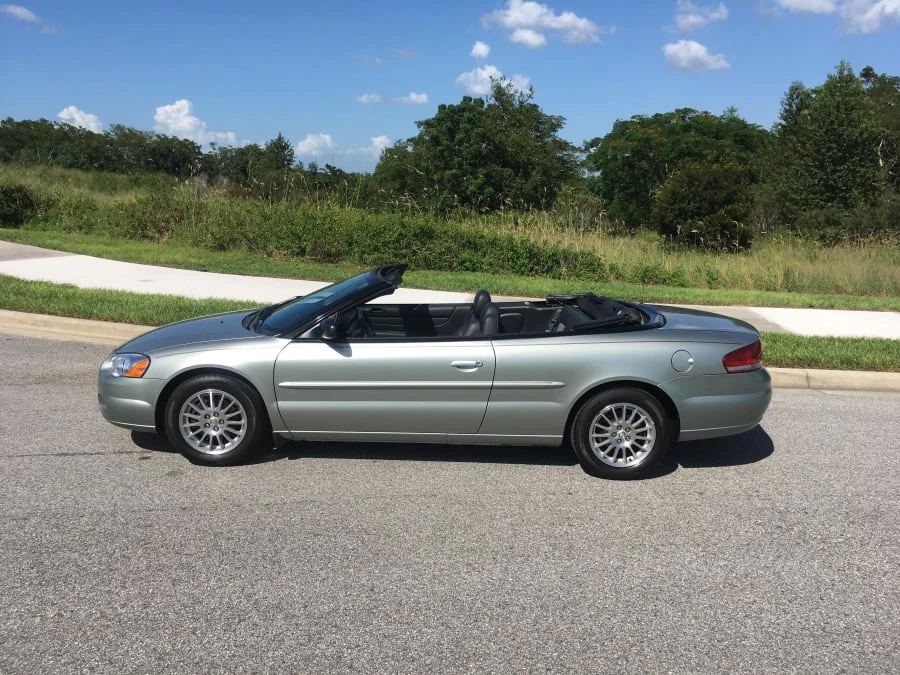 2005 Chrysler Sebring - Image 8 of 10