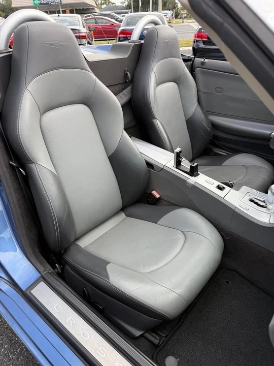 2005 Chrysler Crossfire - Image 12 of 18