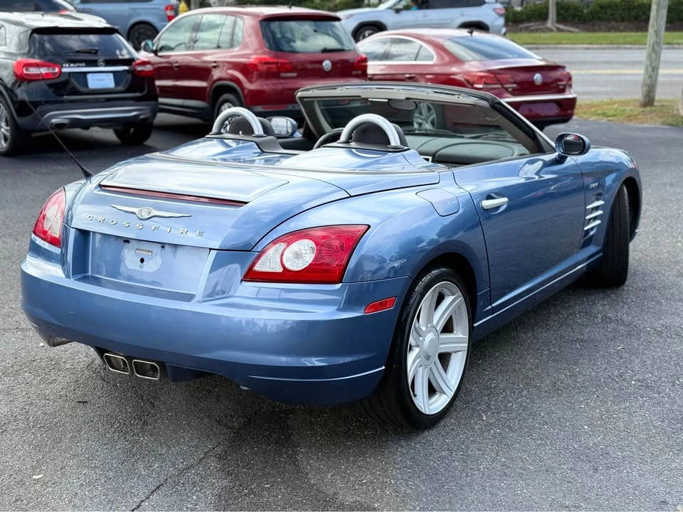 2005 Chrysler Crossfire - Image 5 of 18