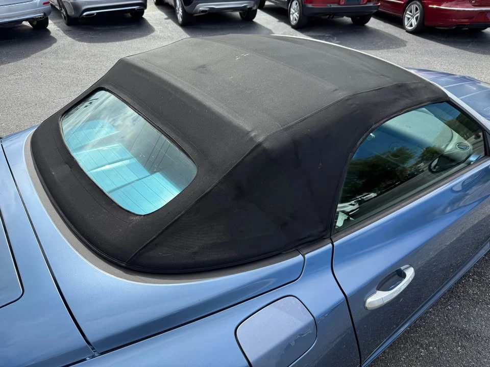 2005 Chrysler Crossfire - Image 18 of 18