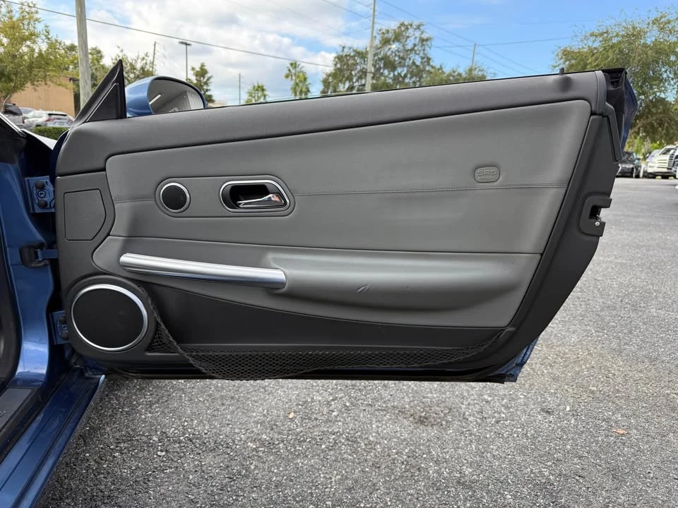 2005 Chrysler Crossfire - Image 14 of 18