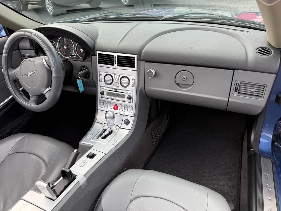 2005 Chrysler Crossfire - Image 13 of 18