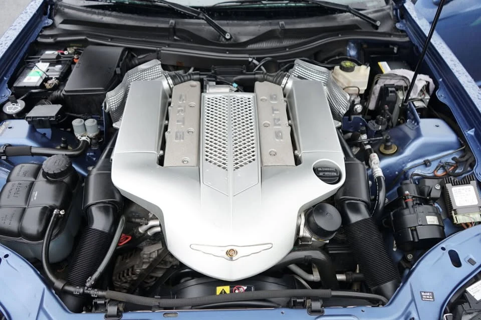 2005 Chrysler Crossfire - Image 9 of 16