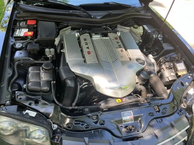 2005 Chrysler Crossfire - Image 10 of 12