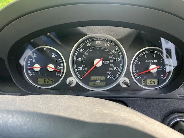 2005 Chrysler Crossfire - Image 2 of 12