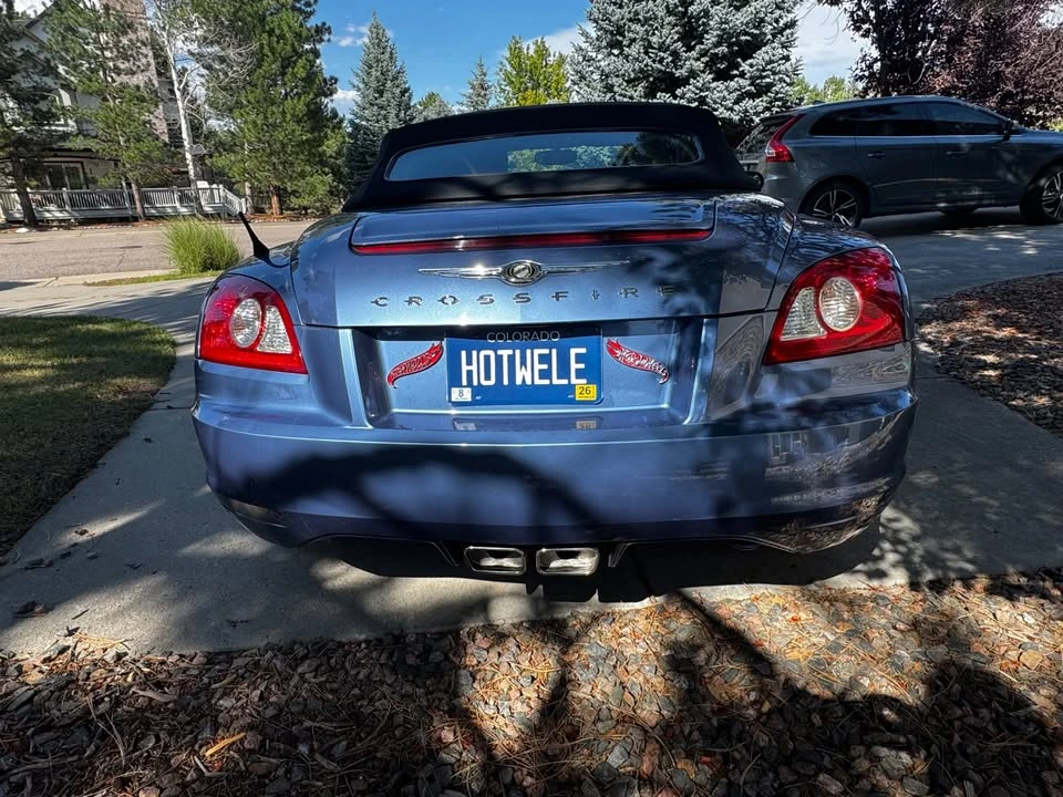 2005 Chrysler Crossfire - Image 2 of 18