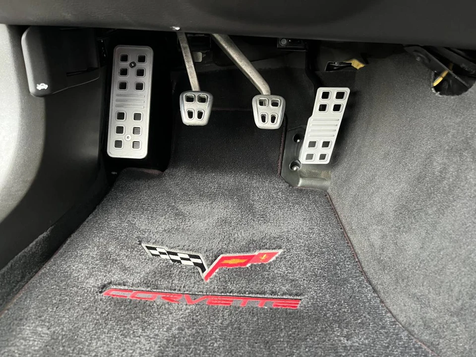 2005 Chevrolet Corvette C6 - Image 5 of 12