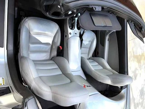 2005 Chevrolet Corvette C6 - Image 5 of 9