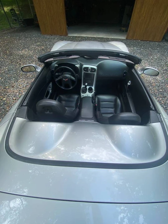 2005 Chevrolet Corvette C6 - Image 13 of 17