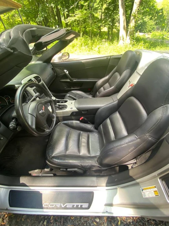 2005 Chevrolet Corvette C6 - Image 10 of 17