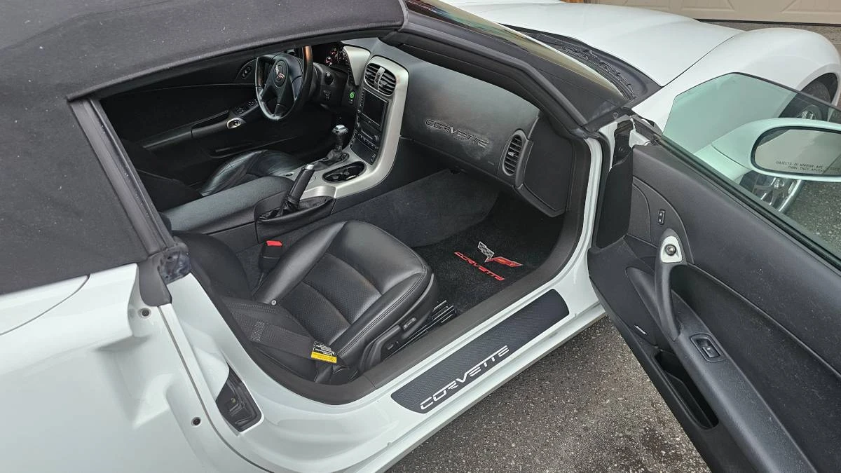 2005 Chevrolet Corvette C6 - Image 11 of 14
