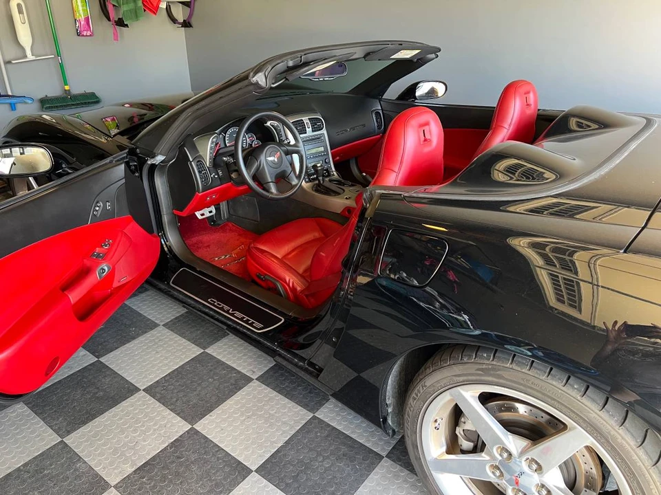 2005 Chevrolet Corvette C6 - Image 4 of 5