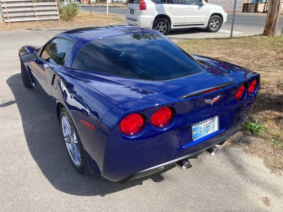 2005 Chevrolet Corvette C6 - Image 2 of 2