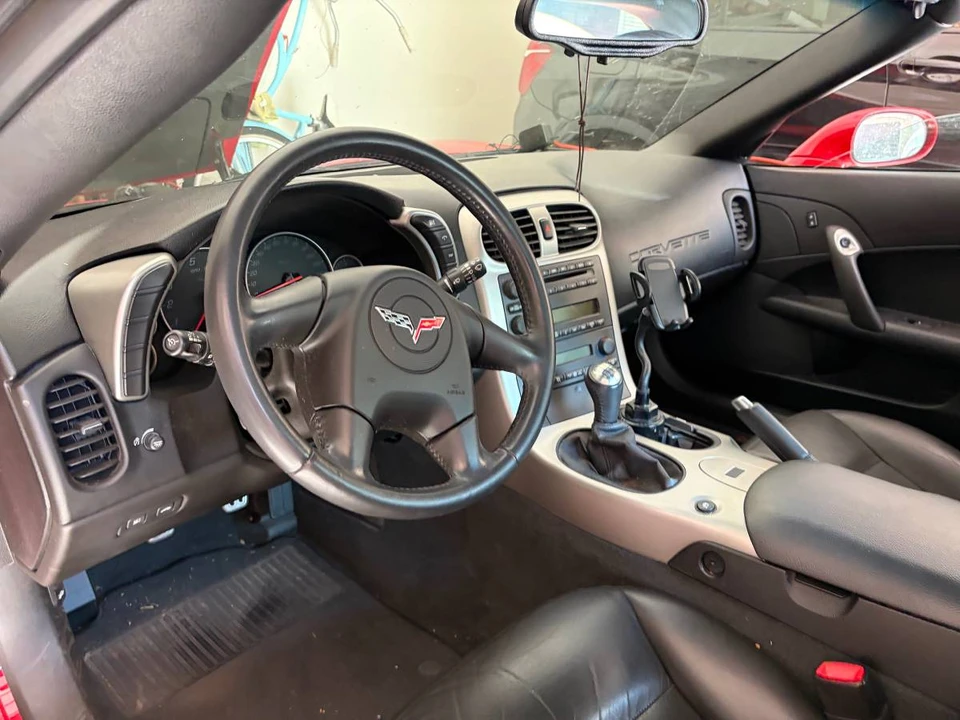 2005 Chevrolet Corvette C6 - Image 4 of 13