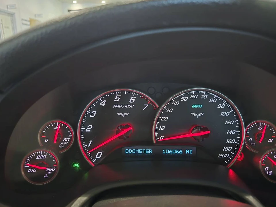 2005 Chevrolet Corvette C6 - Image 12 of 21