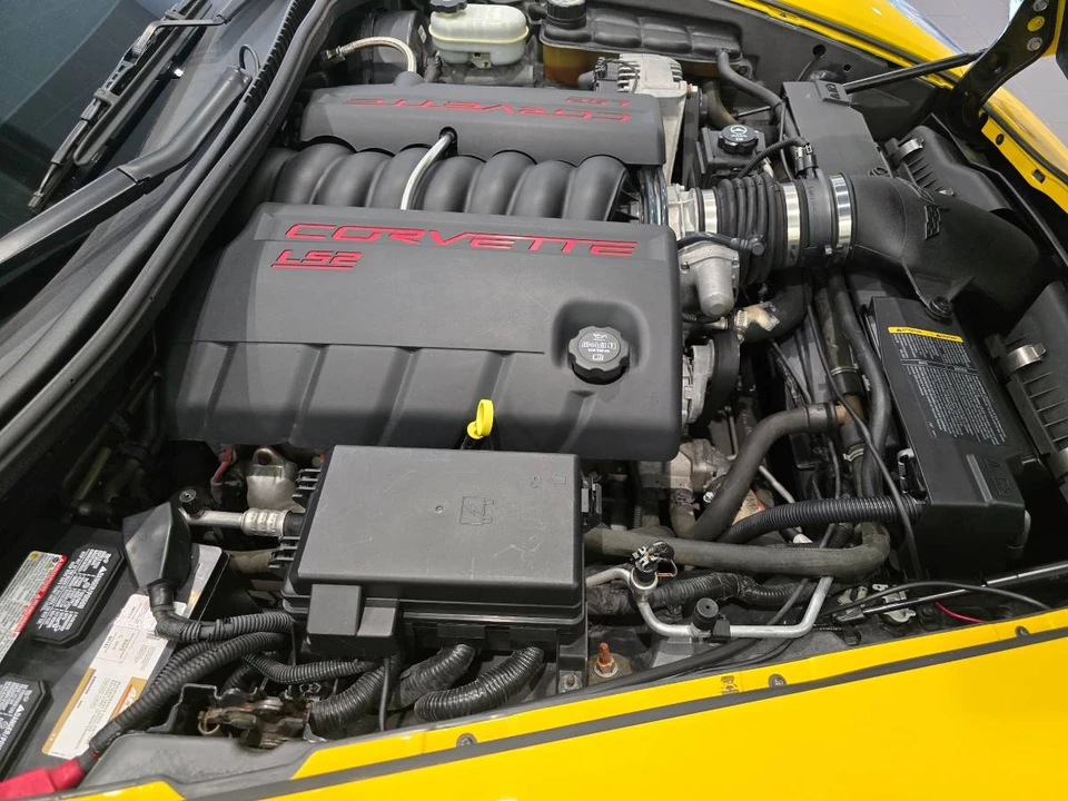 2005 Chevrolet Corvette C6 - Image 14 of 23