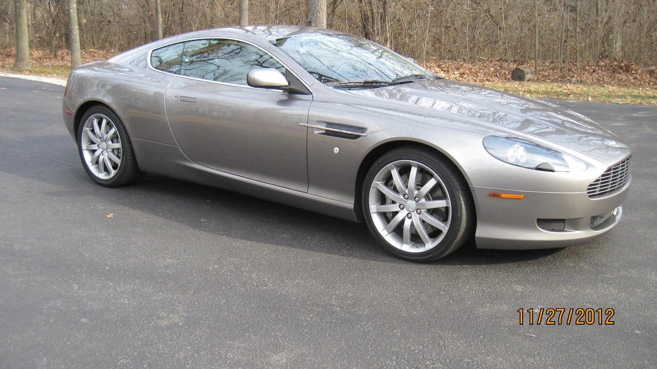 2005 Aston Martin DB9 - Image 2 of 2