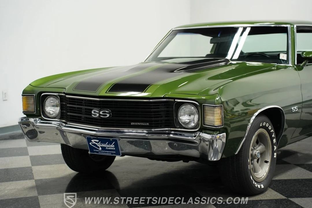 2005 Chevrolet Chevelle - Image 18 of 21