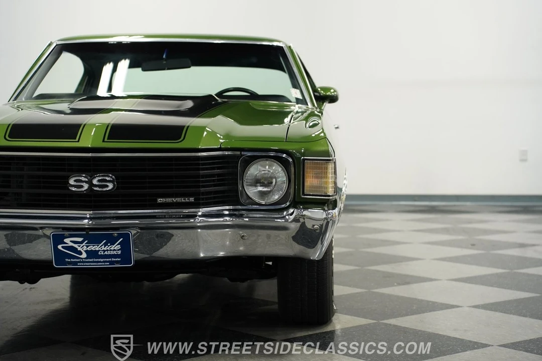 2005 Chevrolet Chevelle - Image 19 of 21