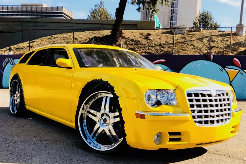 2005 Dodge Magnum 2nd Gen Wagon - Image 2 of 5