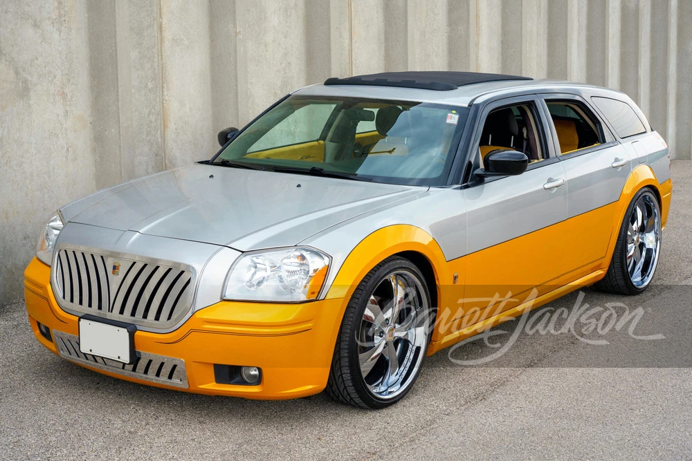 2005 Dodge Magnum 2nd Gen Wagon - Image 6 of 14