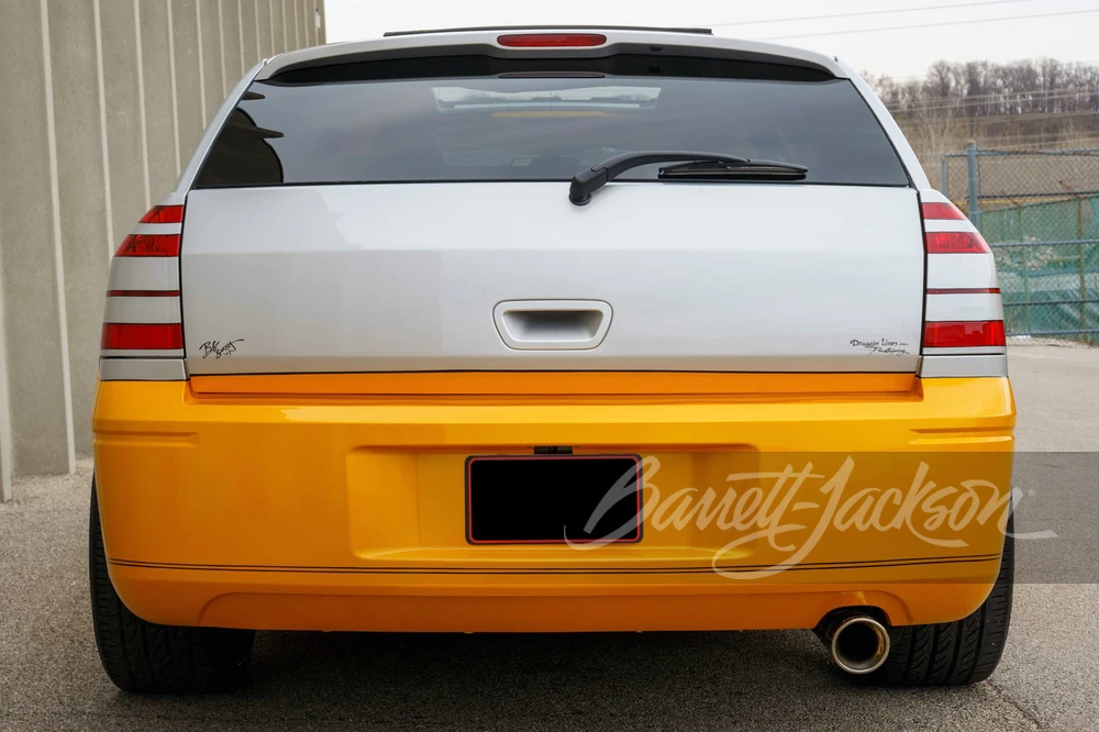 2005 Dodge Magnum 2nd Gen Wagon - Image 13 of 14