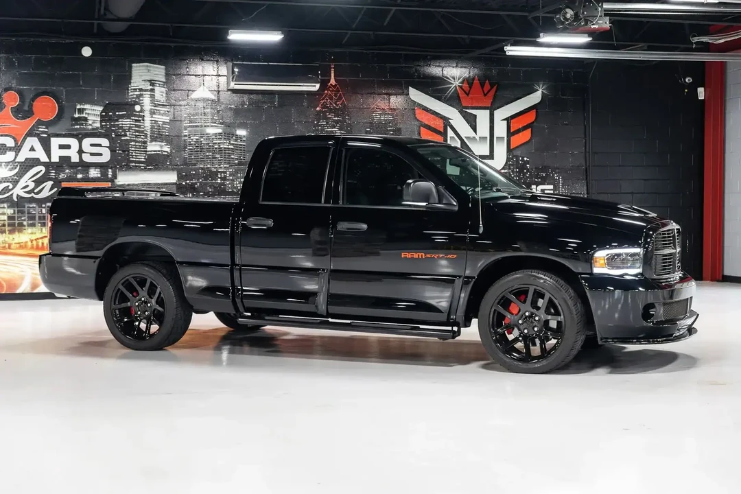 2005 Dodge Ram SRT-10 3rd Gen - Image 18 of 31
