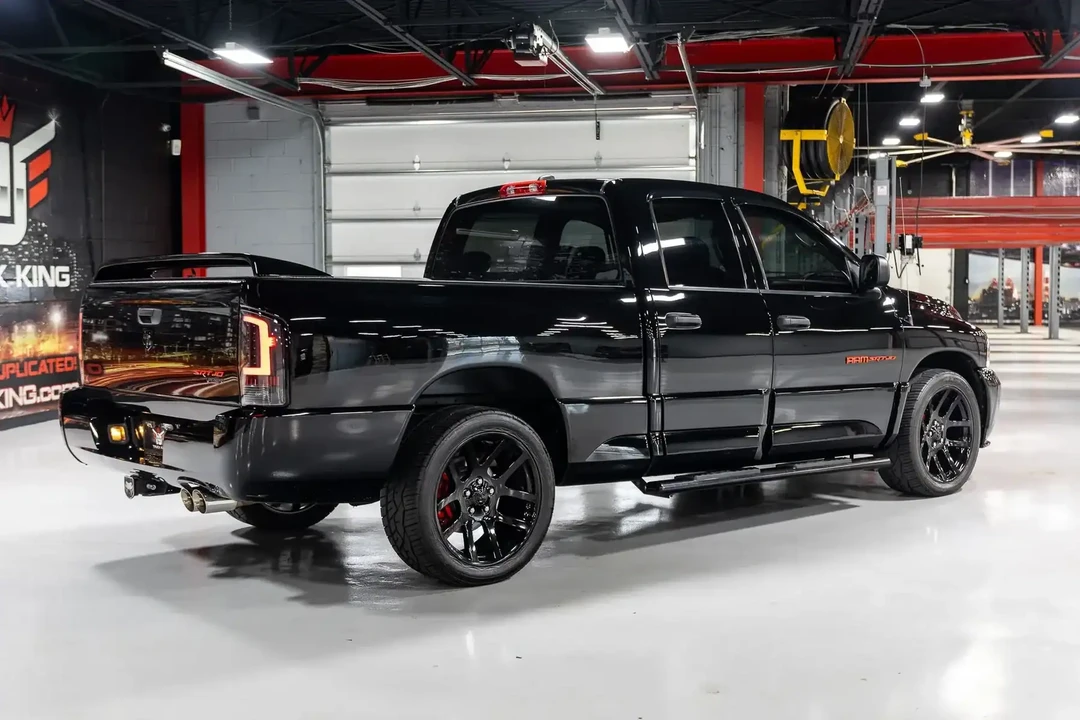 2005 Dodge Ram SRT-10 3rd Gen - Image 25 of 31