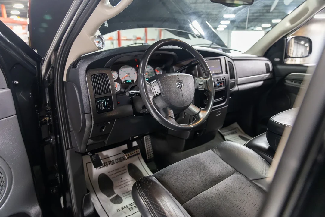 2005 Dodge Ram SRT-10 3rd Gen - Image 29 of 31